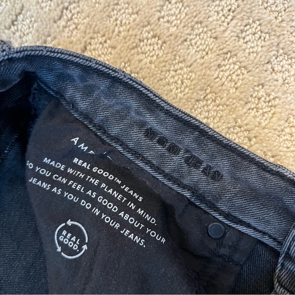 Black American Eagle X-Long Mom Jeans - Size 8 - Picture 4 of 5